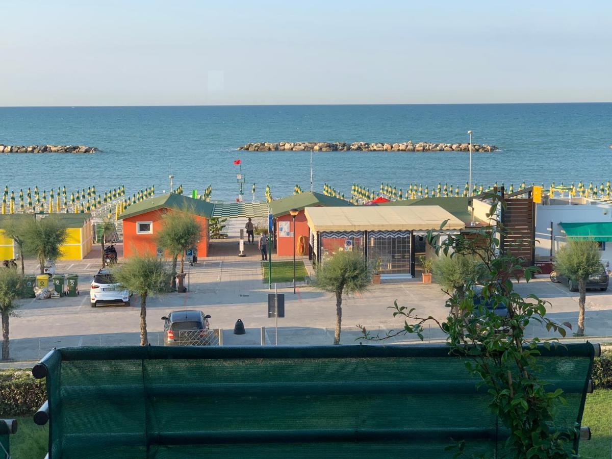 Al Mare Apartament Apartman Fano Kültér fotó